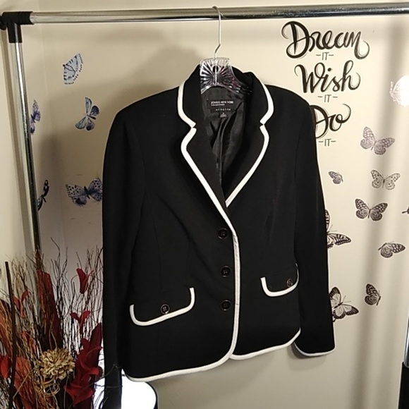 Jones New York Jackets & Blazers - Women's Jones New York Blazer